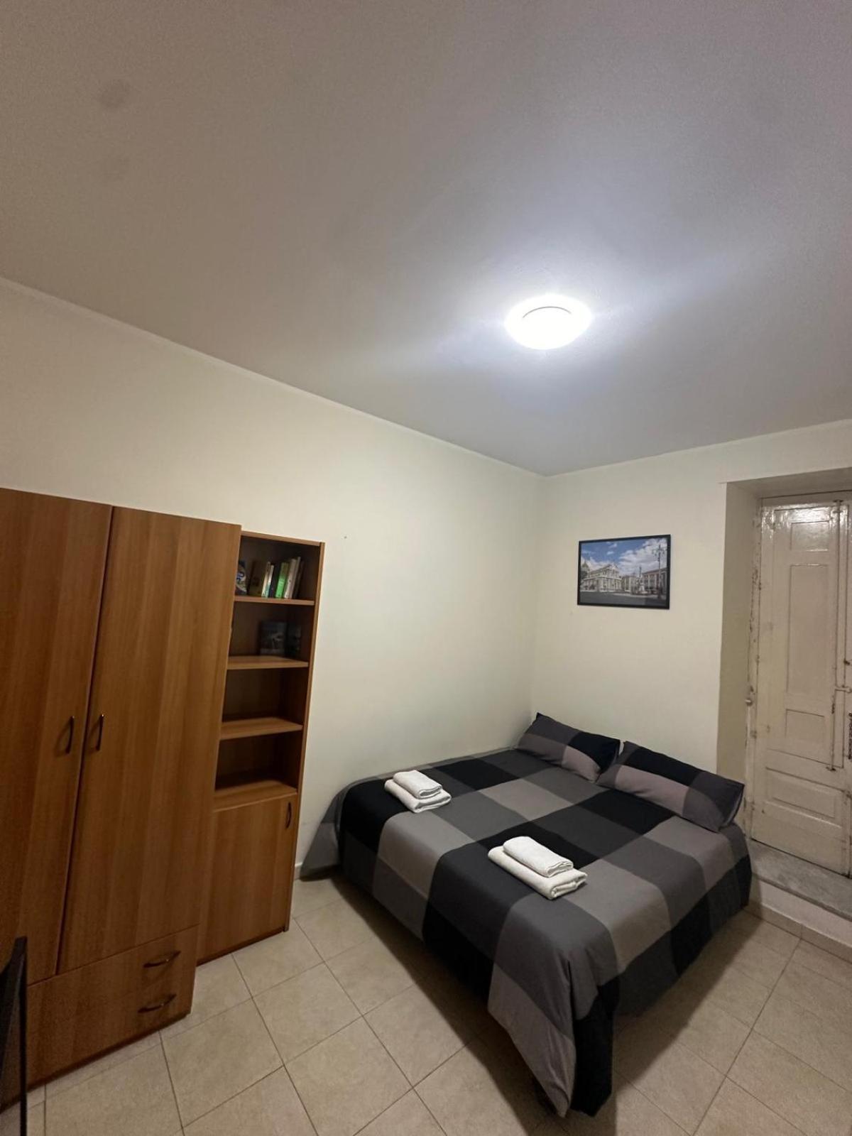 Отель Agata House Катания Экстерьер фото