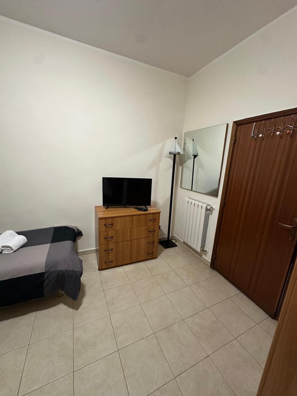 Отель Agata House Катания Экстерьер фото